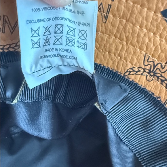 Vintage MCM Cognac Bucket Hat with Black Logo - Picture 10 of 10